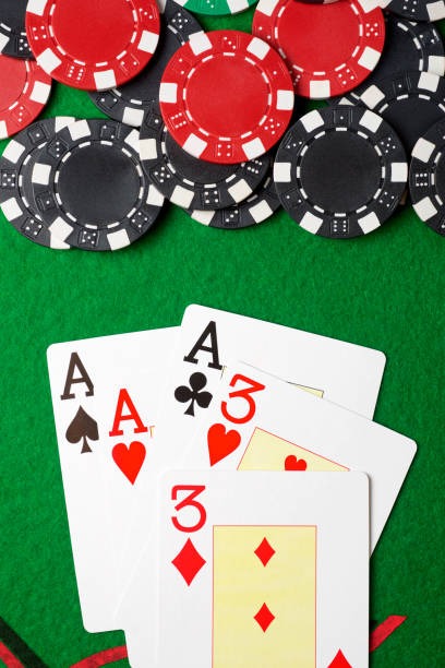Live dealer and game categories interface on madara77